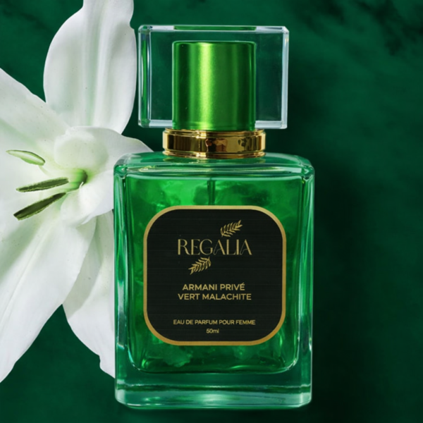 2025/12/1000022892.png Armani Privé Vert Malachite