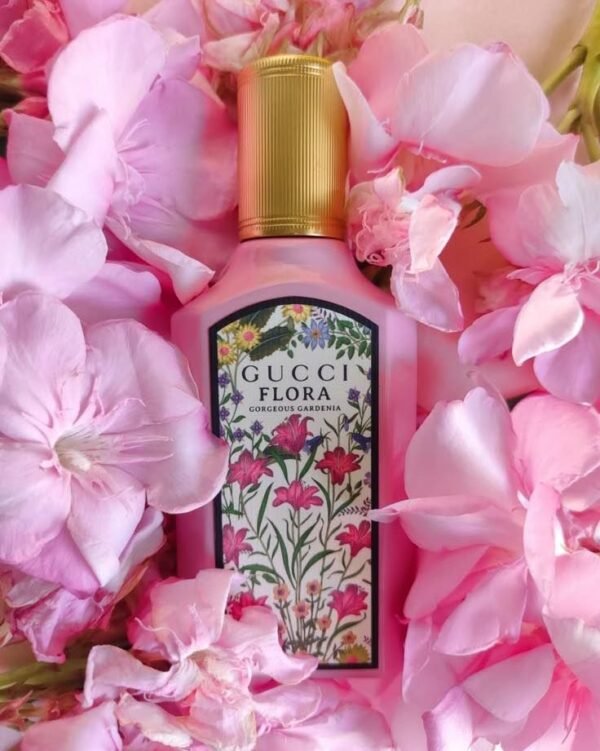 df45b323aa3a7bc97a17112fab585ff5 Gucci Flora